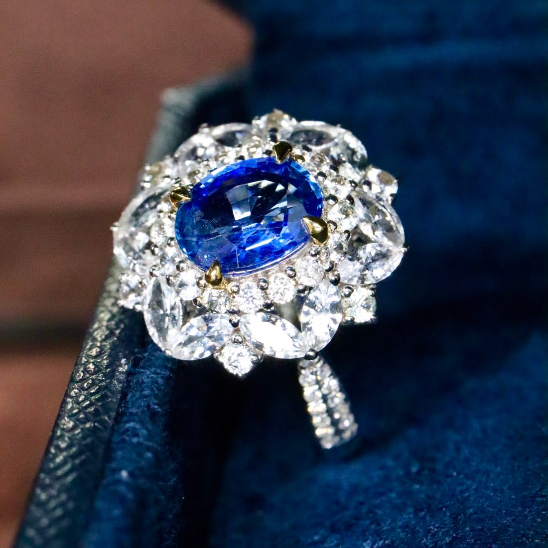 14k Gold 1.58 Ctw Natural Sapphire & Diamond Ring - 4