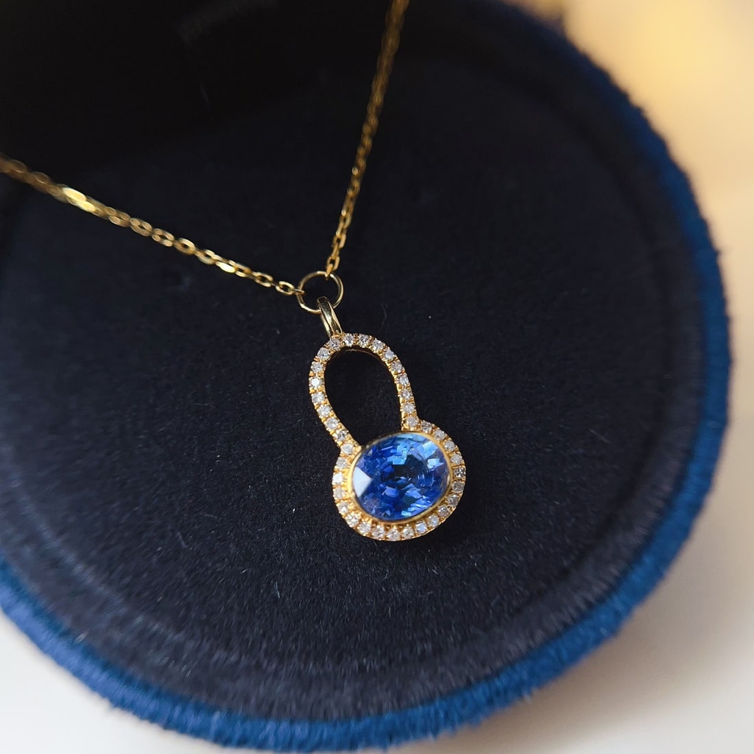 14k Gold 0.88 Ct Natural Sapphire & Diamond Necklace (1 of 7)