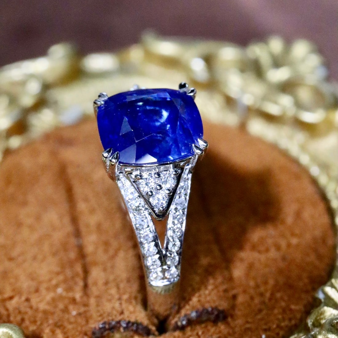 14k Gold 2.12 Ctw Natural Sapphire & Diamond Ring - 2