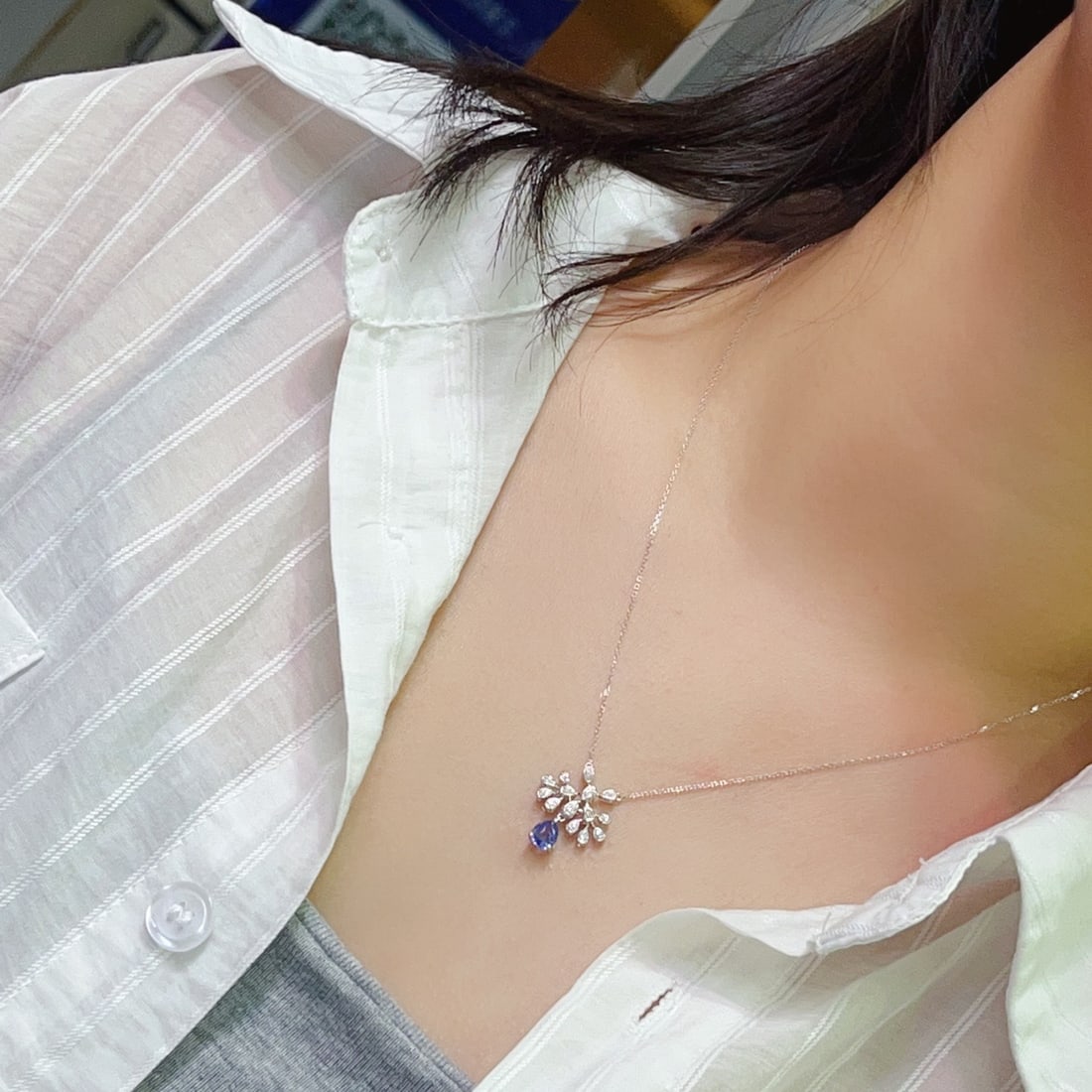 14k Gold 0.92 Ct Natural Sapphire & Diamond Necklace - 2