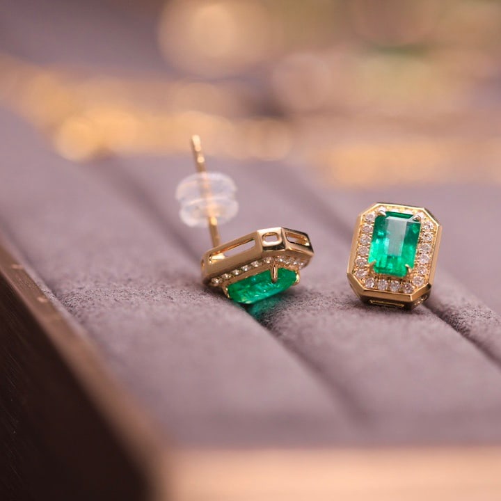 14k Gold 1.20 Ct Natural Emerald & Diamond Earrings - 7