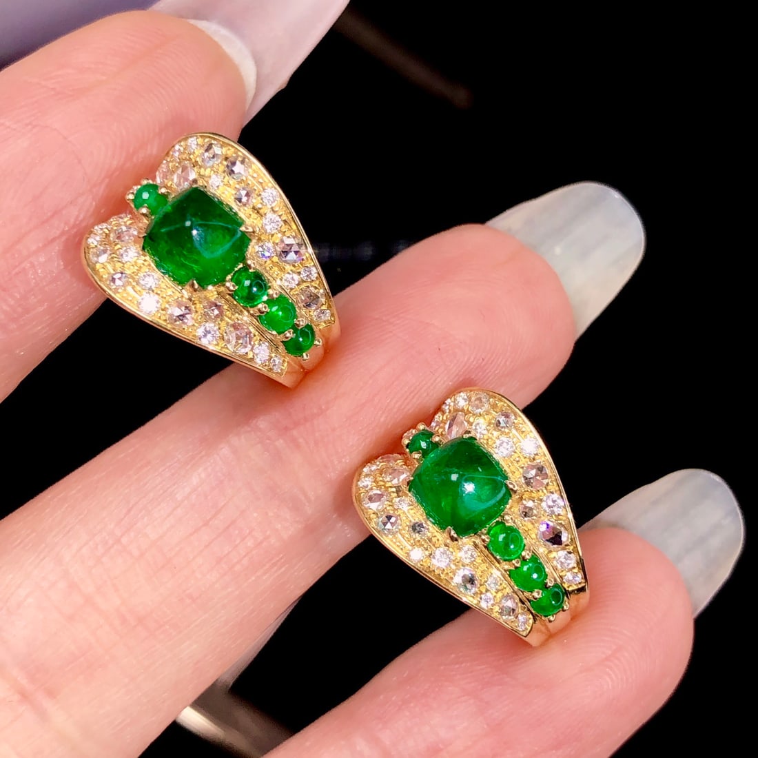 14k Gold 2.85 Ctw Vivid Green Natural Emerald & Diamond Earrings - 2