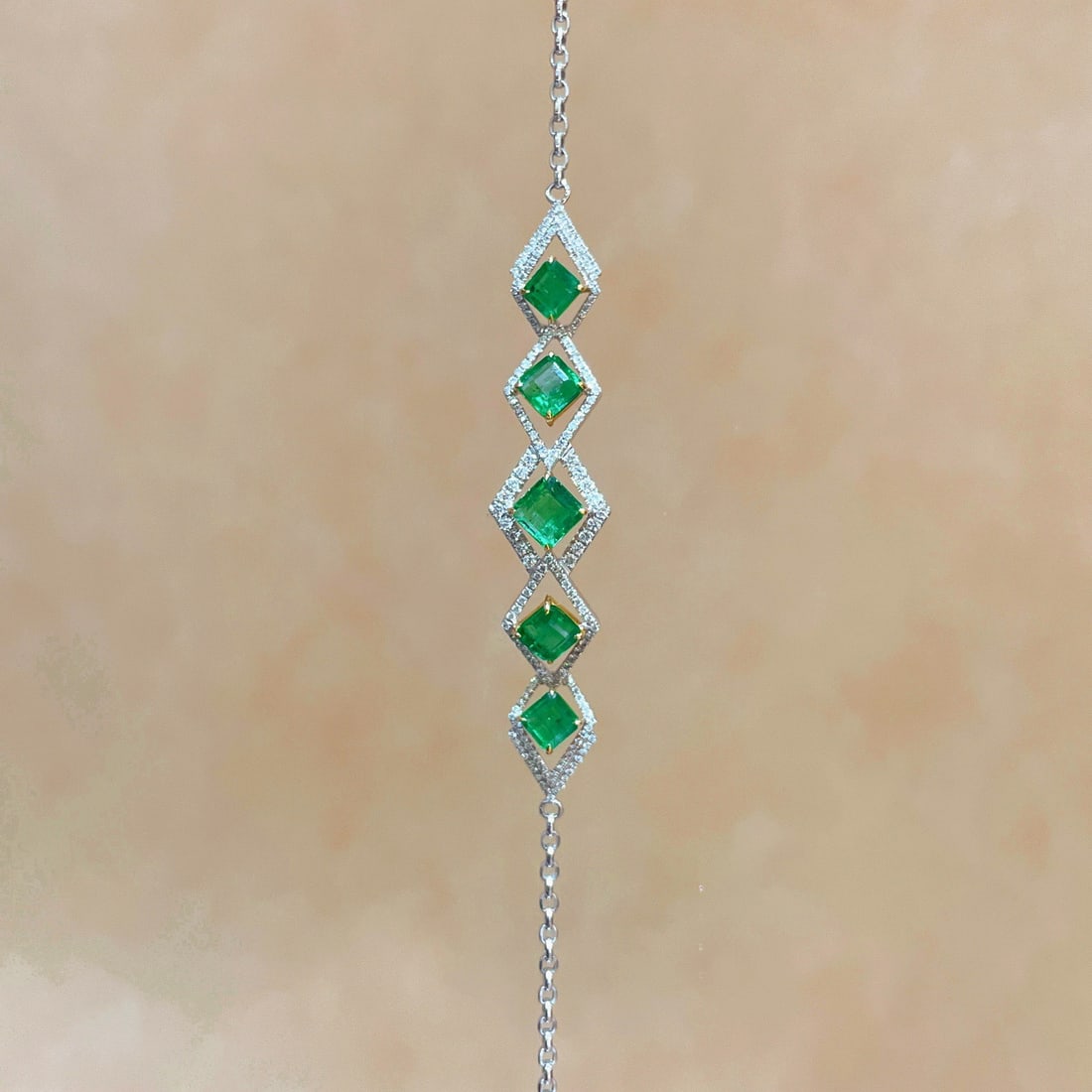 14k Gold 4.02 Ctw Natural Emerald & Diamond Bracelet - 3