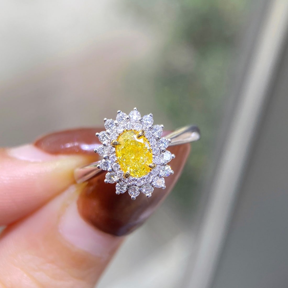 Gia Certified 14k Gold 0.84 Ctw Natural Yellow Diamond & Diamond Ring: Ref:231120432 // gold content:14k gold // ring size:7. 25us // // main gemstone:yellow diamond // certified:gia // shape:oval // carat weight:0. 54ct // clarity grade:vs2 // color:yellow //