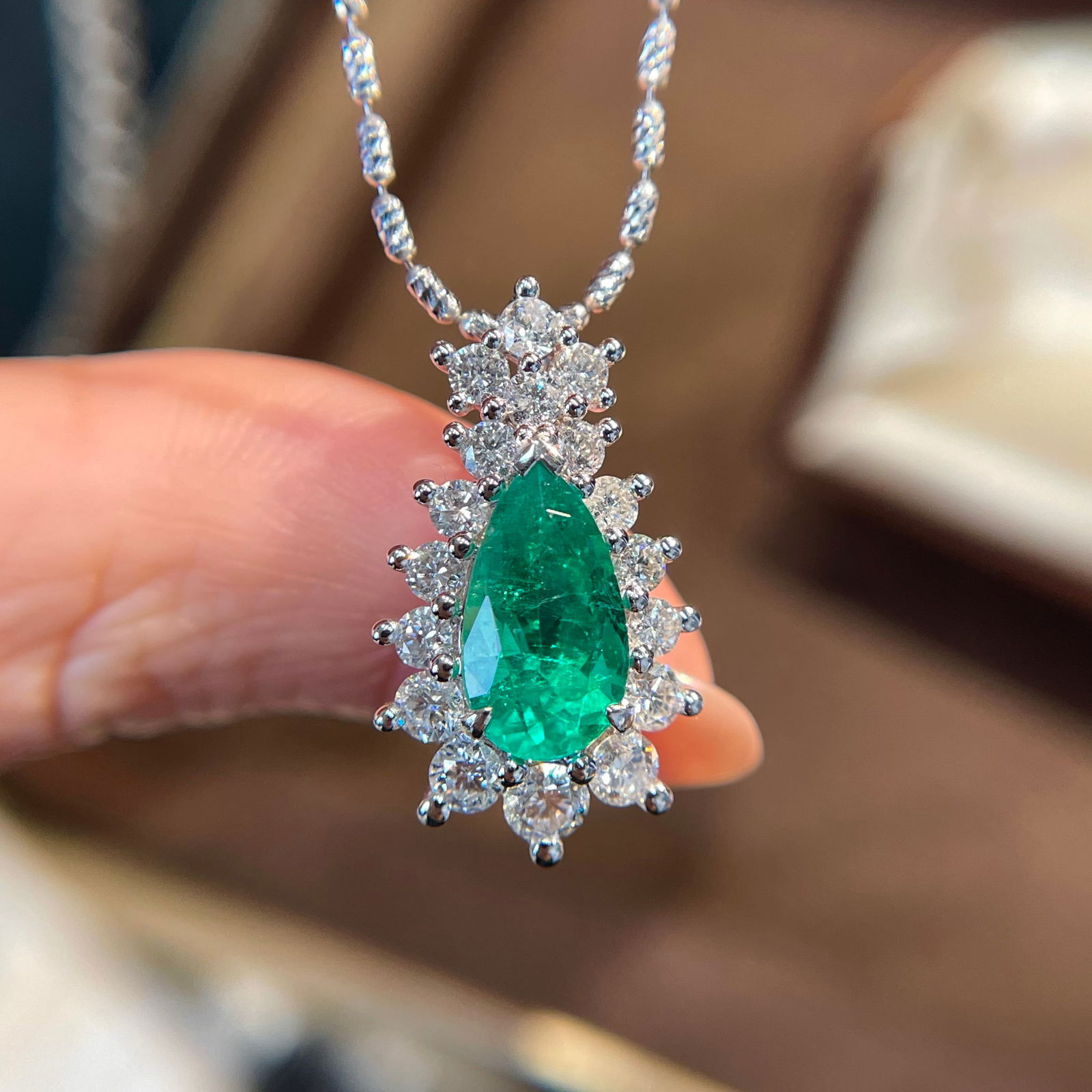 14k Gold 1.52 Ct Natural Emerald & Diamond Pendant( Without Chain ) - 4