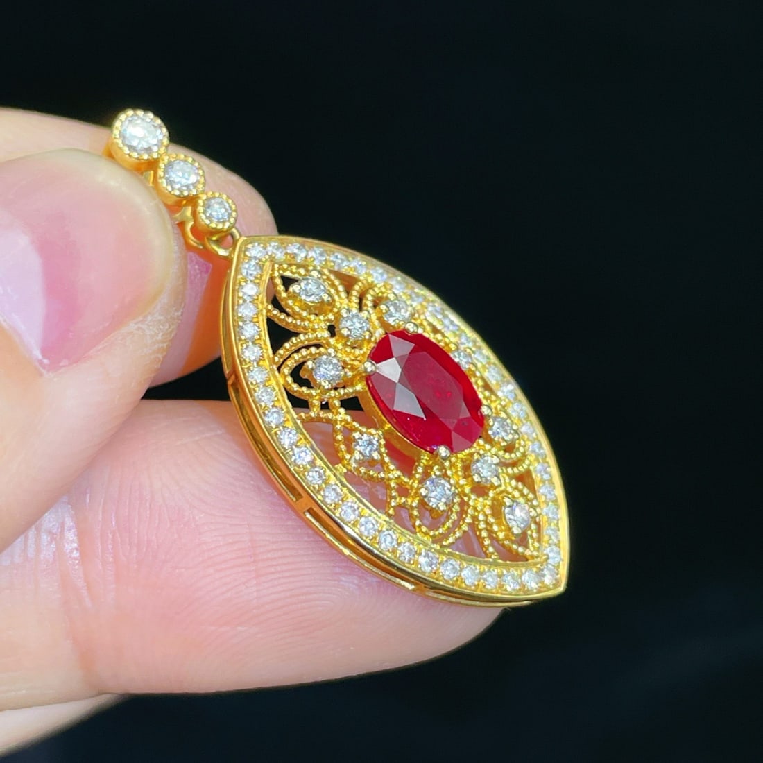 14k Gold 1.48 Ctw Vivid Red Natural Ruby & Diamond Pendant( Without Chain ) - 4