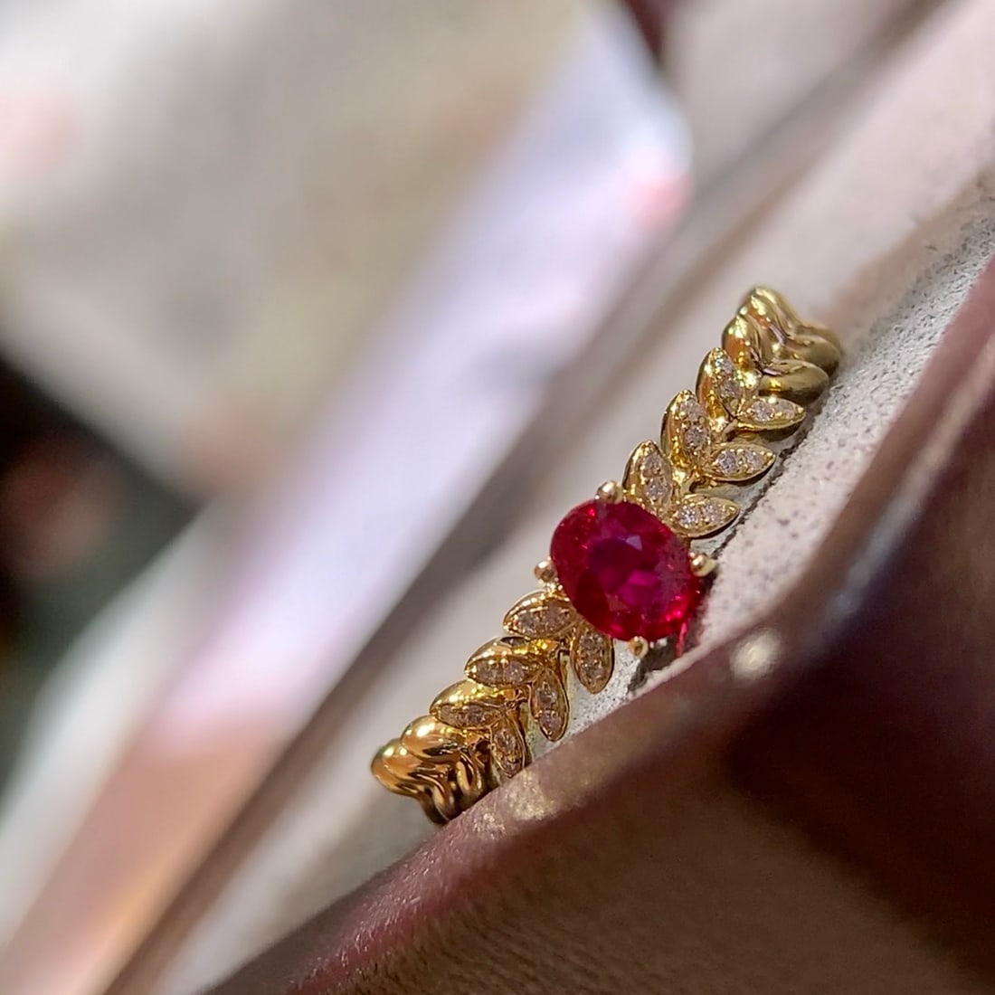 14k Gold 0.44 Ctw Natural Ruby & Diamond Ring: Ref:231120442 // gold content:14k gold // ring size:7. 25us // // main gemstone:ruby // shape:oval // carat weight:0. 41ct // color:red // treatment:natural // // adjacent gemstone 2 : diamond //
