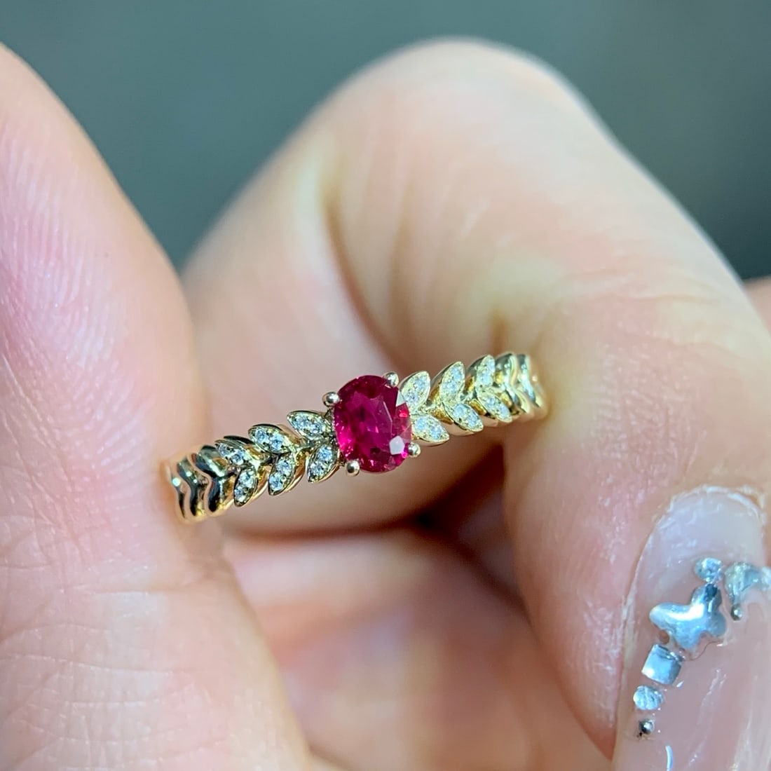 14k Gold 0.44 Ctw Natural Ruby & Diamond Ring - 5