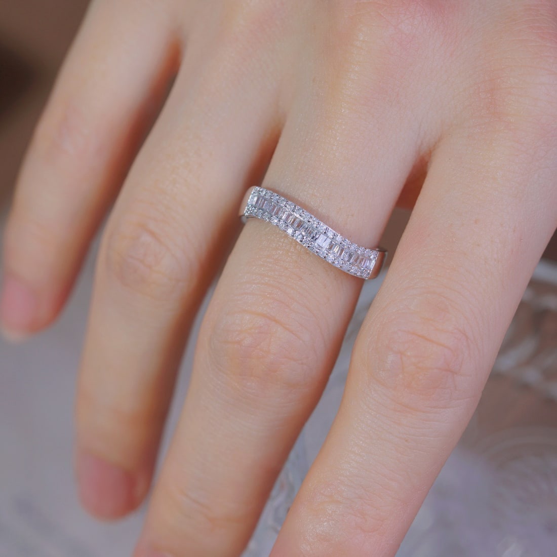 14k Gold 0.45 Ct Natural H Diamond Ring - 2