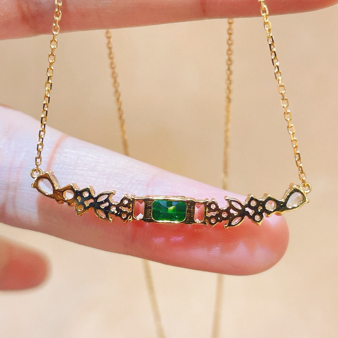 14k Gold 2.07 Ctw Natural Emerald & Sapphire Necklace - 5