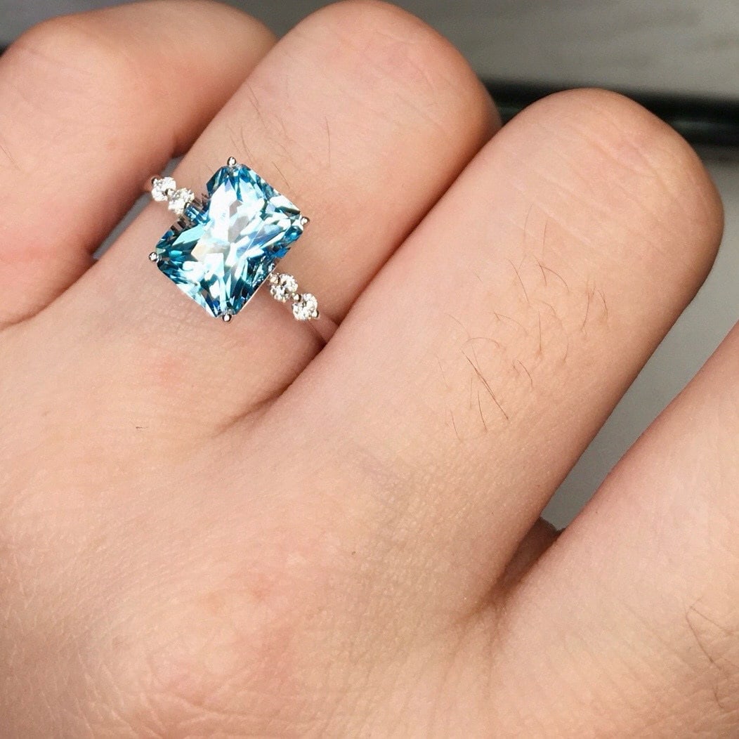 14k Gold 3.1 Ct Natural Aquamarine & Diamond Ring - 7