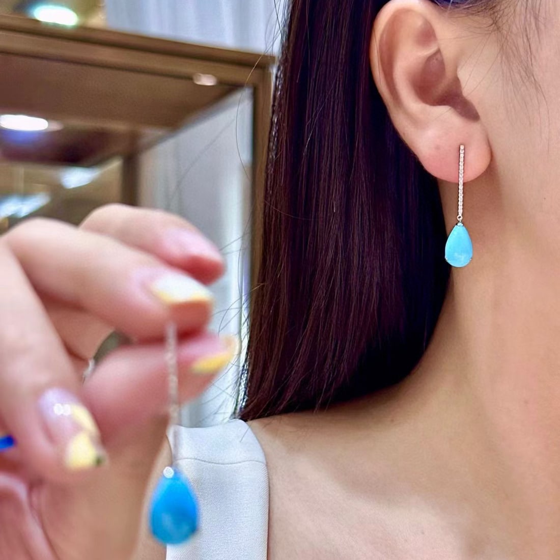 14k Gold 5.95 Ctw Natural Blue Turquoise & Diamond Earrings - 4