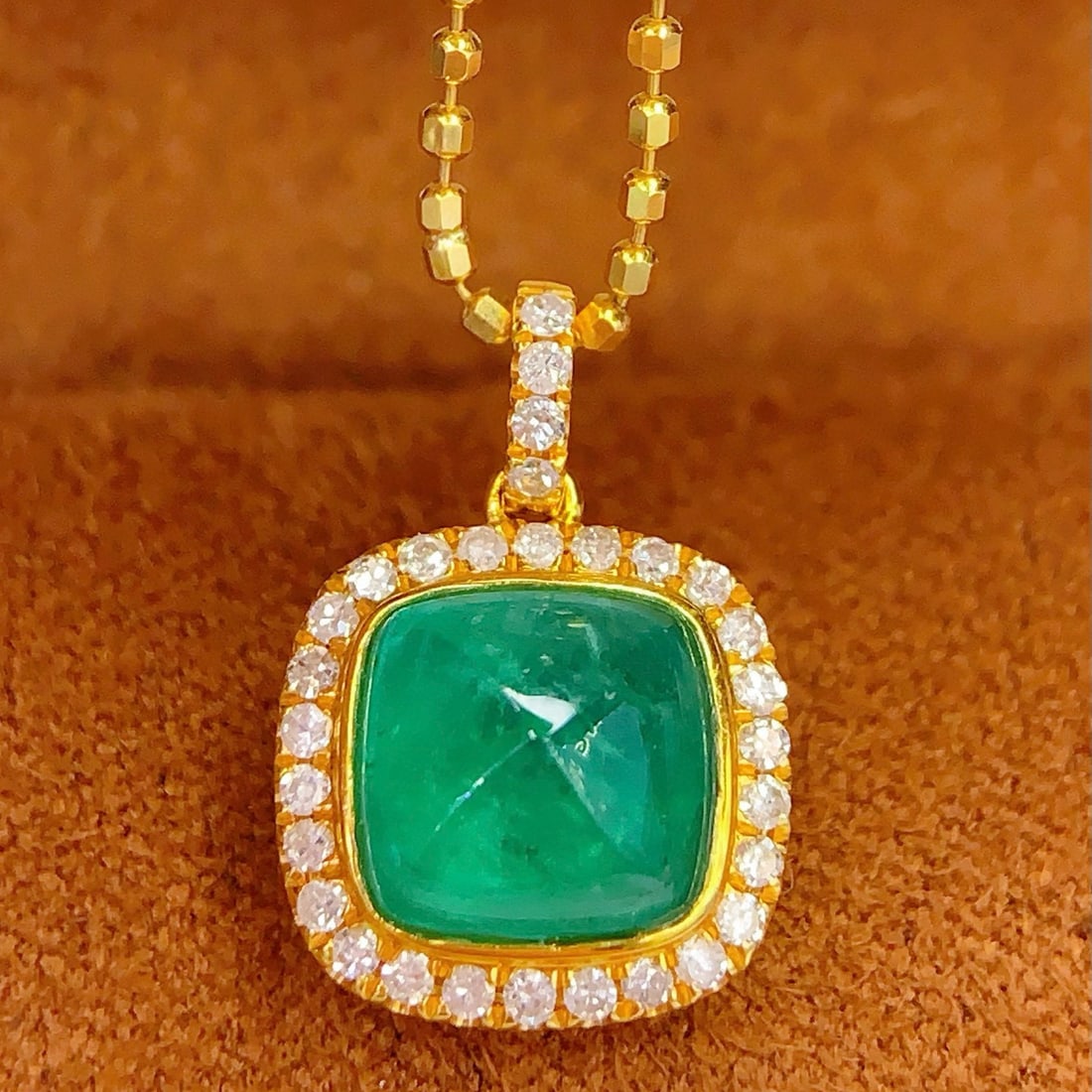 14k Gold 2.3 Ct Natural Emerald & Diamond Pendant( Without Chain ) - 4