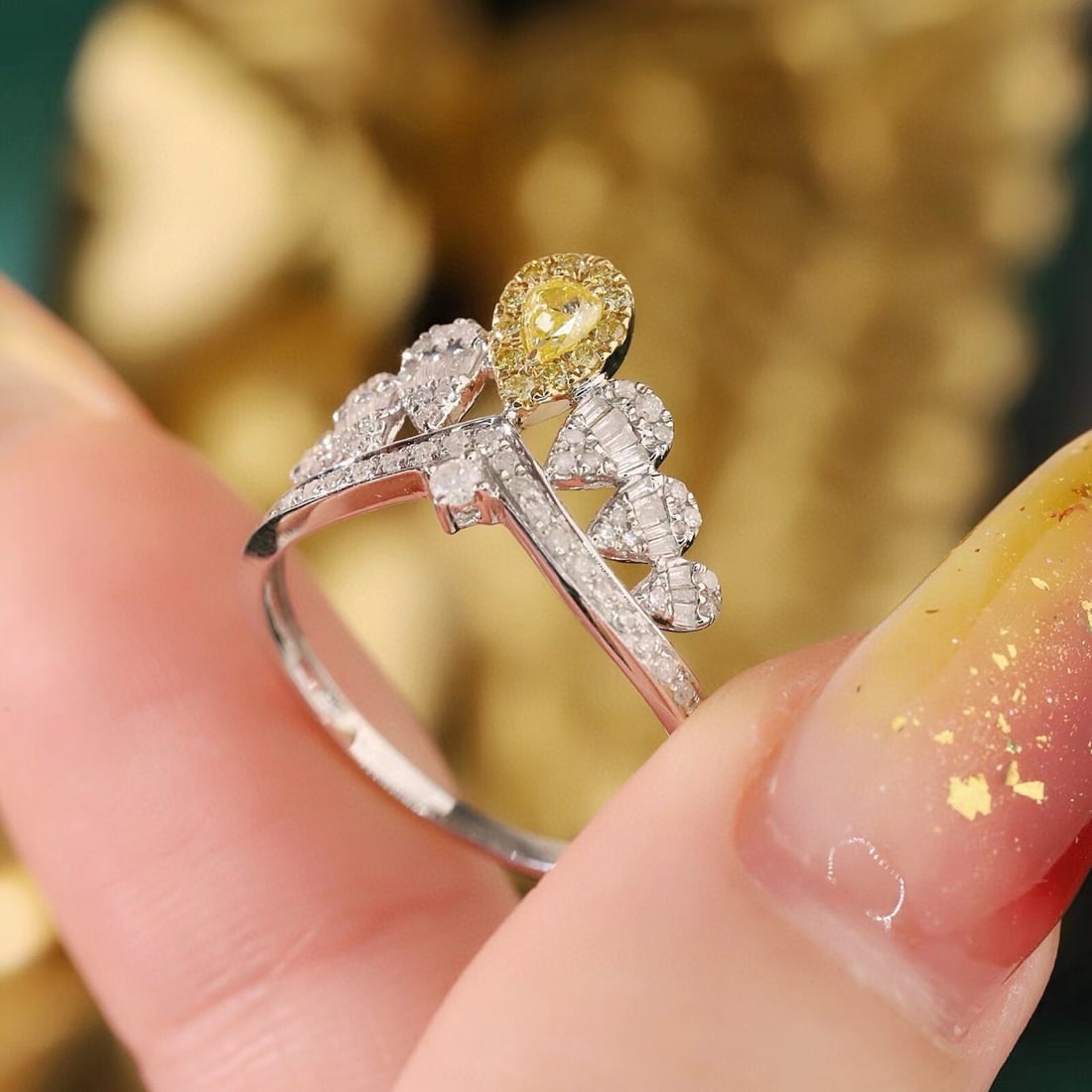 14k Gold 0.55 Ctw Natural Yellow Diamond & Diamond Ring - 2