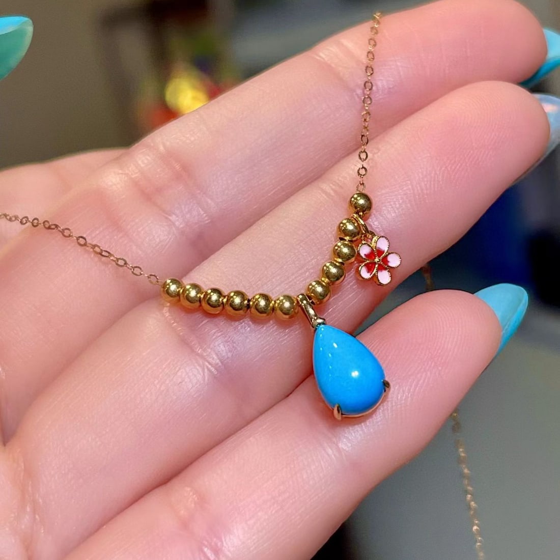 14k Gold 1.31 Ct Natural Blue Turquoise Necklace - 2