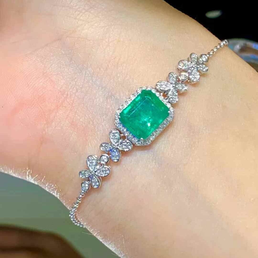 14k Gold 2.6 Ct Natural Emerald & Diamond Bracelet - 5