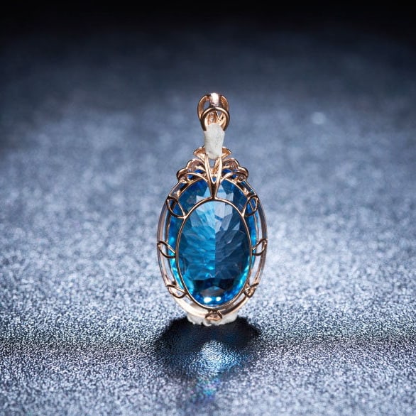 14k Gold 20.25 Ct Natural Topaz & Diamond Pendant( Without Chain ) - 5