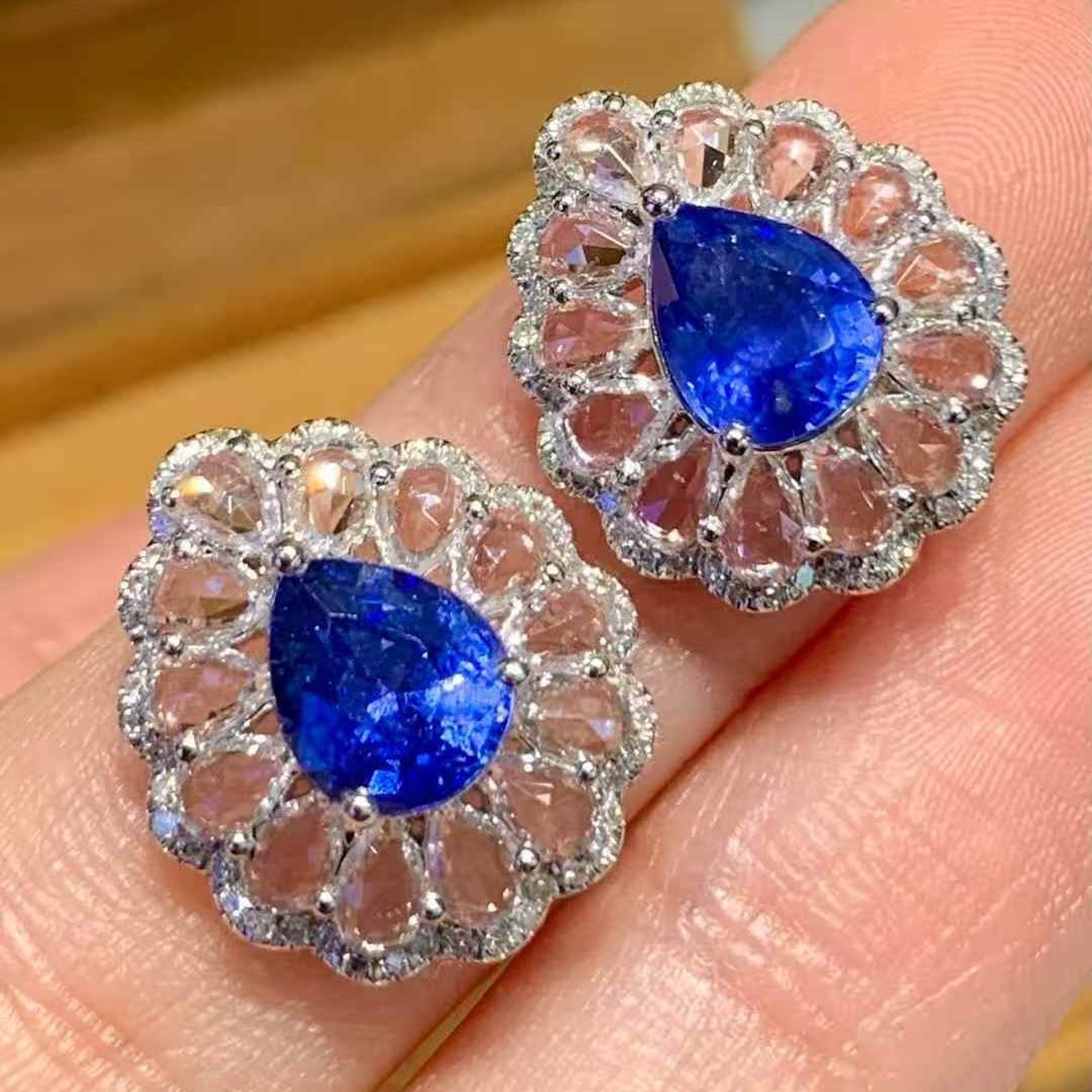 14k Gold 2.7 Ct Natural Sapphire & Diamond & Sapphire Earrings - 4