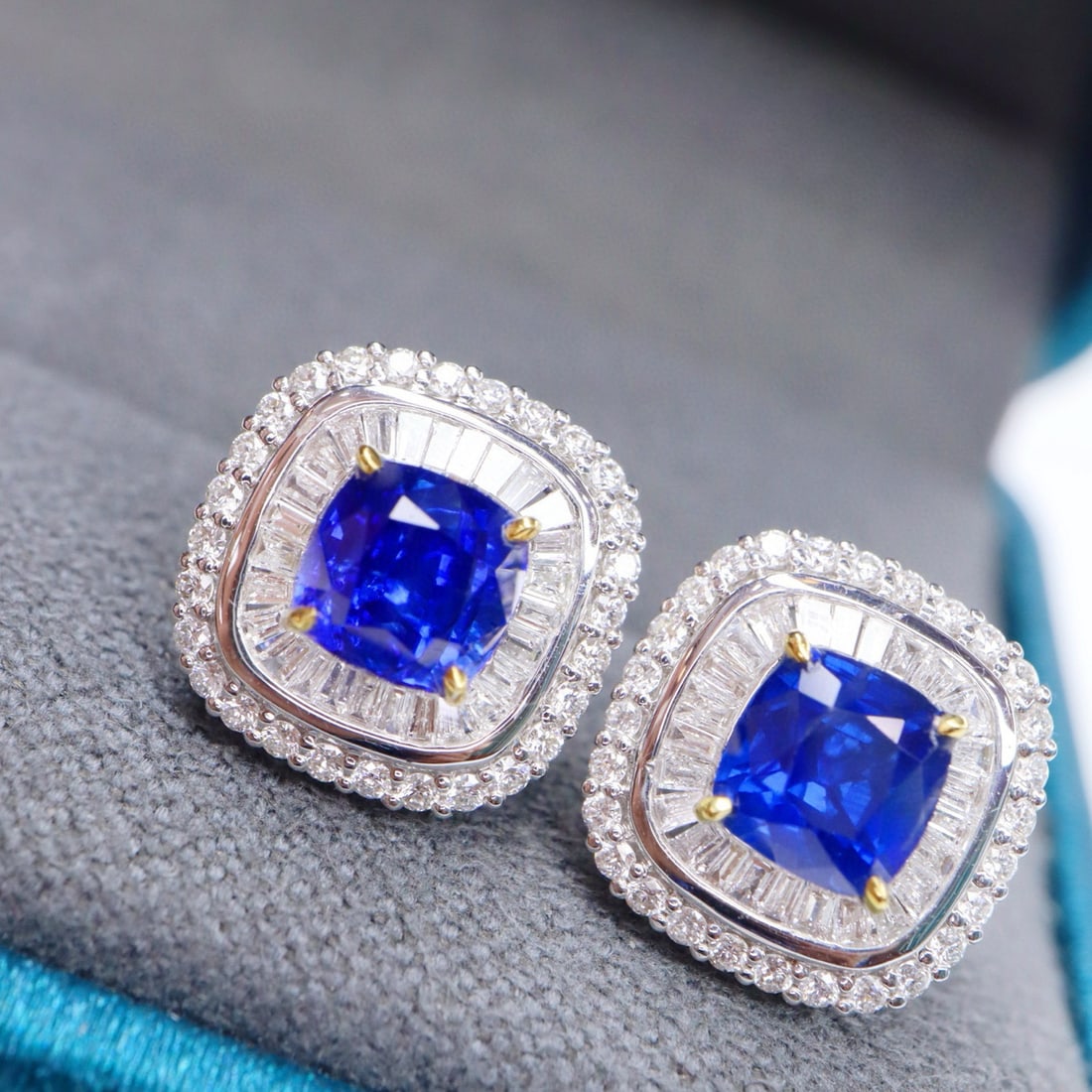 14k Gold 2.53 Ctw Natural Sapphire & Diamond Earrings - 4