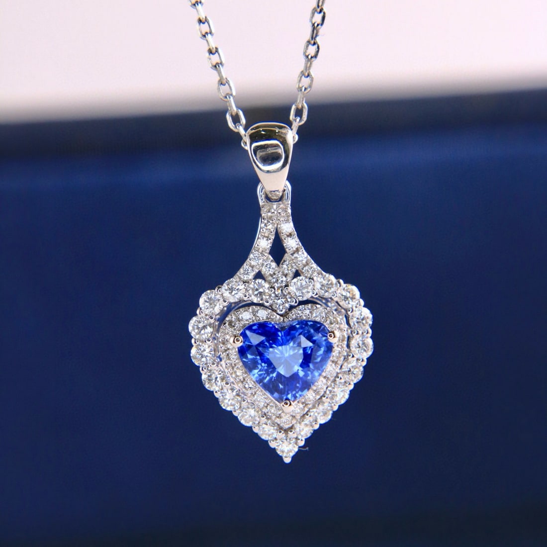 14k Gold 1.61 Ctw Natural Sapphire & Diamond Necklace - 4