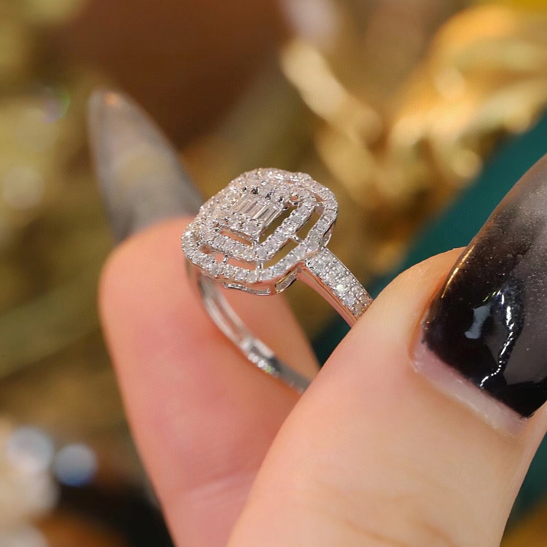 14k Gold 0.4 Ct Natural H Diamond Ring - 6