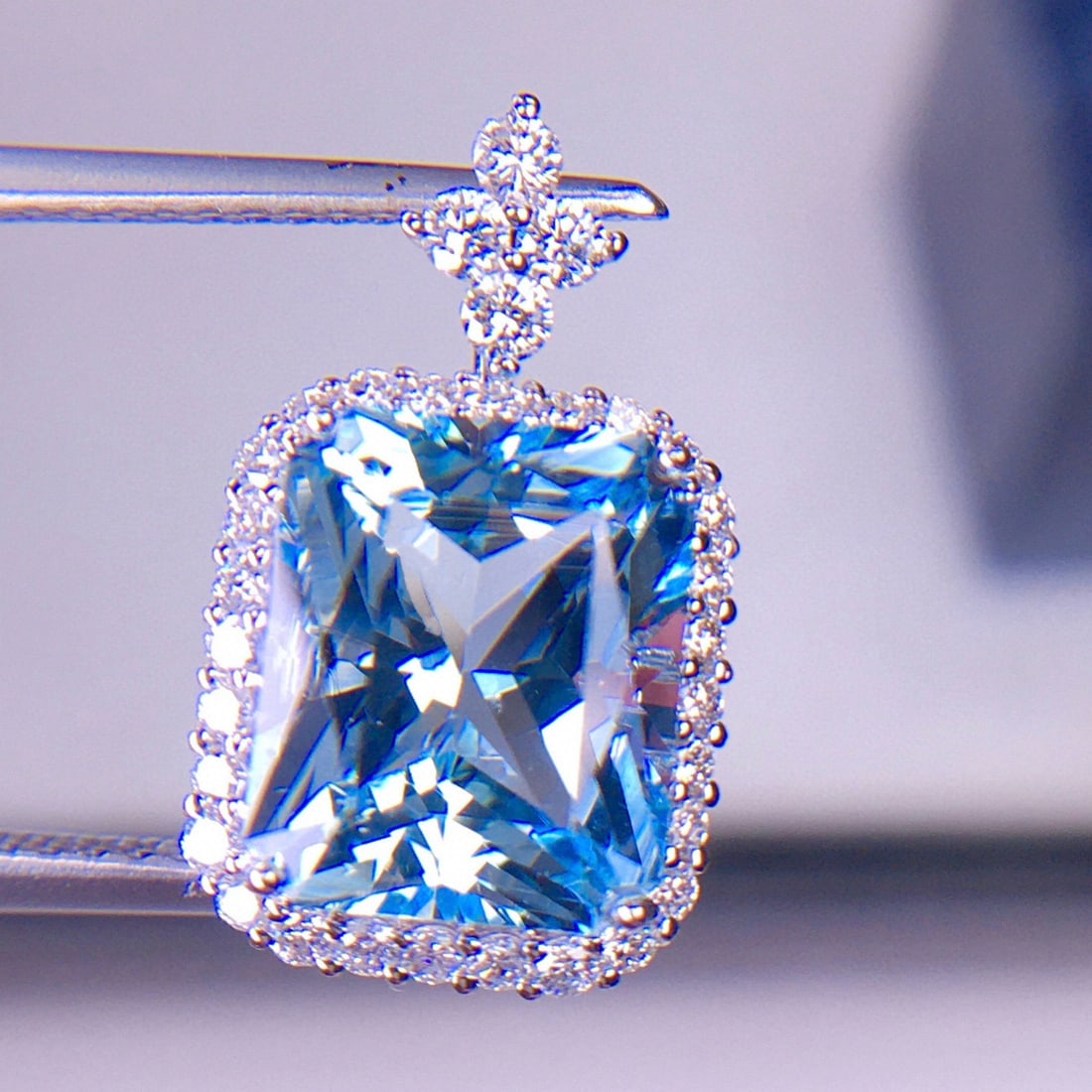 14k Gold 3.82 Ct Natural Aquamarine & Diamond Pendant( Without Chain ) - 4