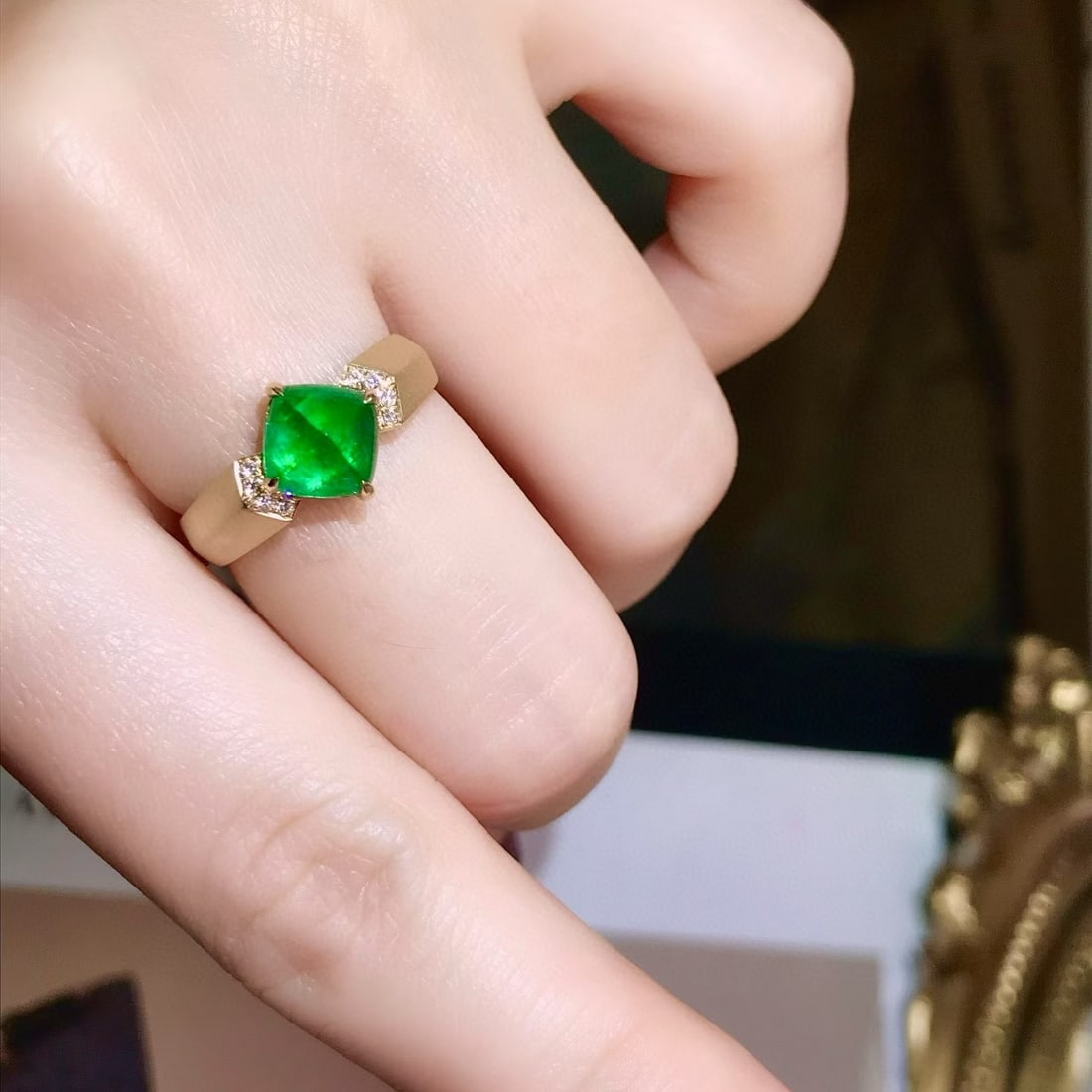 14k Gold 1.7 Ctw Natural Emerald & Diamond Ring - 4