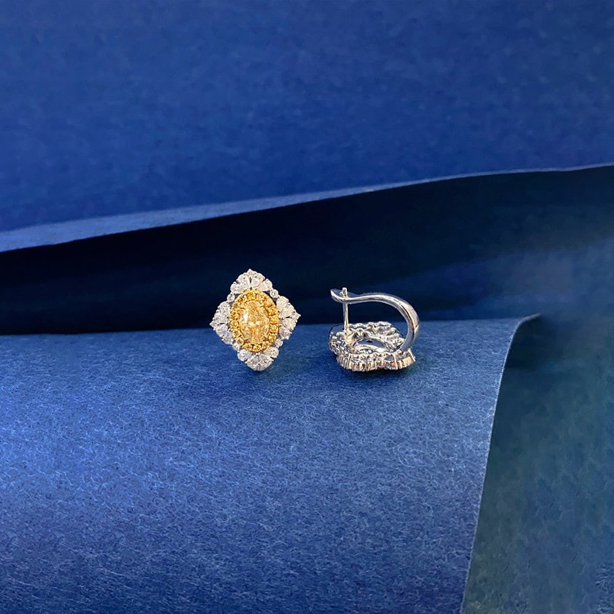 14k Gold 2.50 Ctw Natural Yellow Diamond & Diamond Earrings - 2