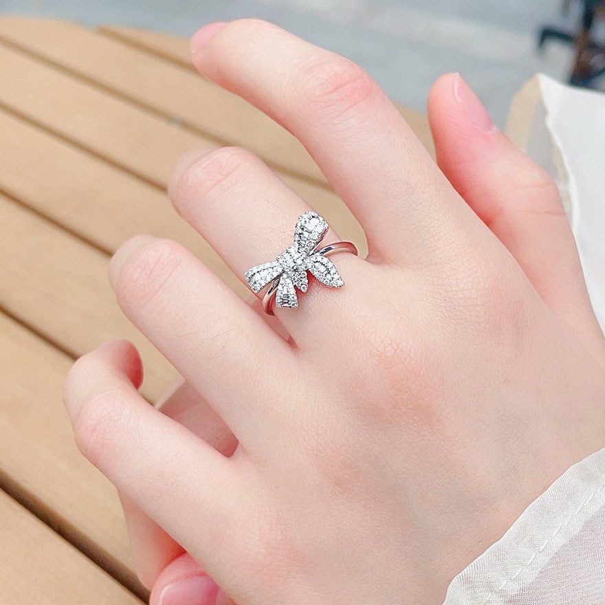 14k Gold 0.39 Ct Natural H Diamond Ring - 4