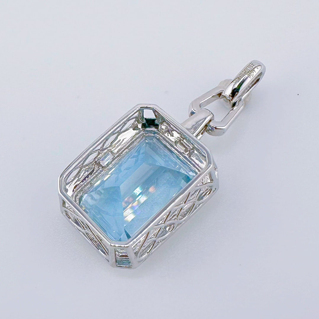 14k Gold 10.22 Ctw Natural Aquamarine & Diamond Pendant( Without Chain ) - 4