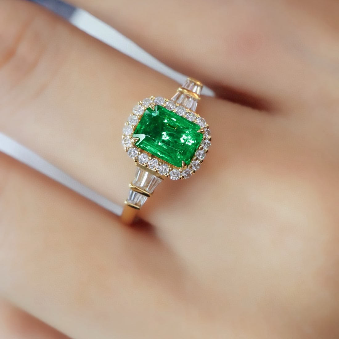 14k Gold 1.21 Ctw Natural Emerald & Diamond Ring - 5