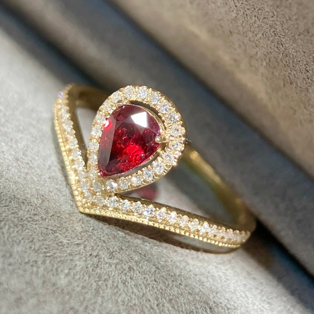 14k Gold 0.76 Ctw Natural Ruby & Diamond Ring - 5