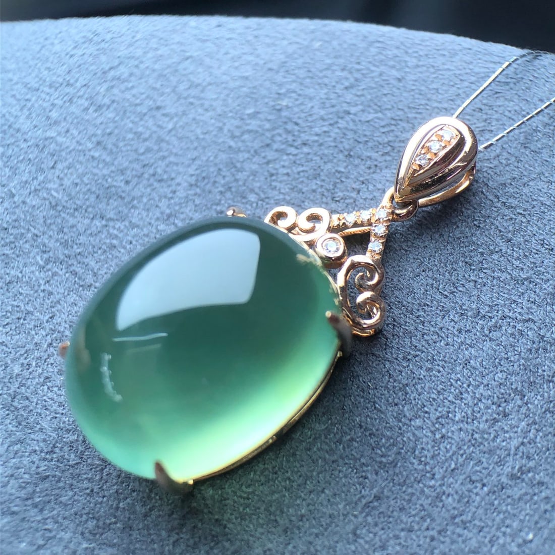 14k Gold 17.54 Ct Natural Prehnite & Diamond Pendant( Without Chain ) - 2