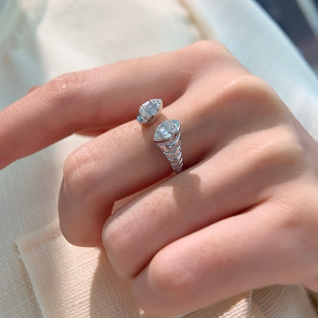 14k Gold 0.5 Ct Natural H Diamond Ring - 5