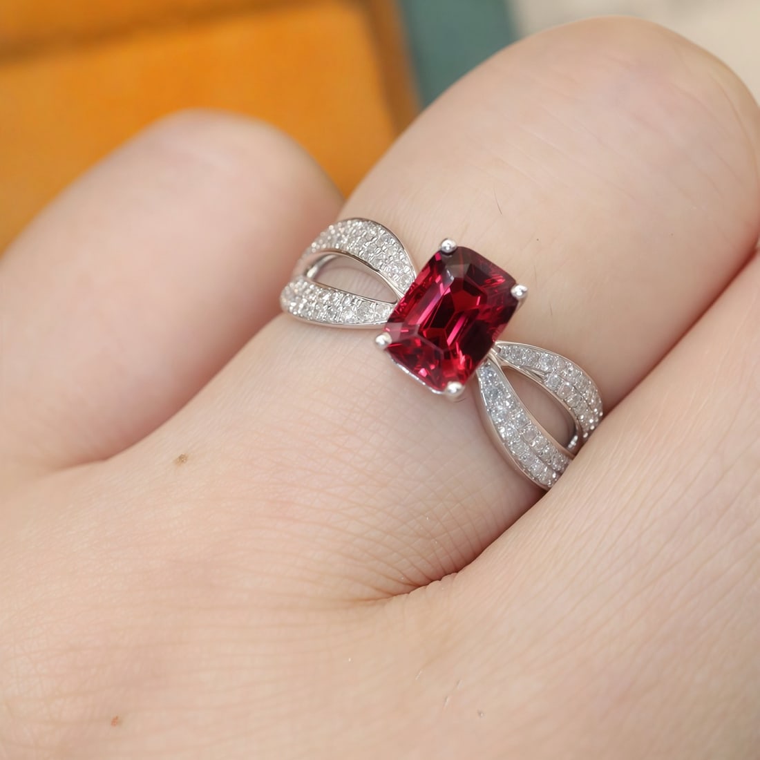 14k Gold 1.32 Ctw Natural Spinel & Diamond Ring - 5