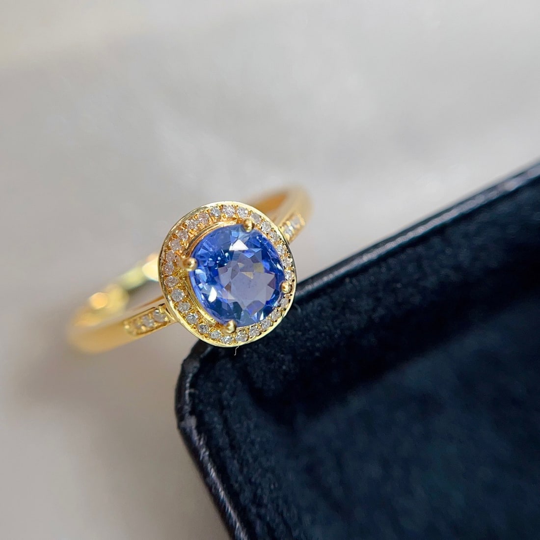 14k Gold 1.00 Ct Natural Sapphire & Diamond Ring - 3