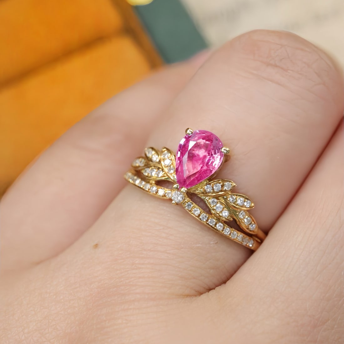 14k Gold 1.09 Ctw Natural Padparadscha Sapphire & Diamond Ring - 5