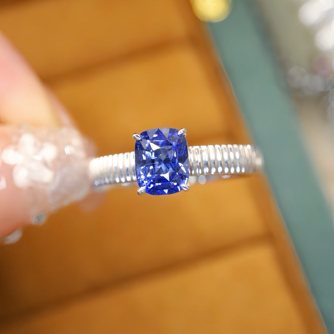 14k Gold 1.54 Ctw Natural Sapphire & Diamond Ring: Ref:231118147 // gold content:14k gold // ring size:7. 25us // // main gemstone:sapphire // shape:cushion // carat weight:1. 53ct // color:blue // treatment:natural // // adjacent gemstone 2 :