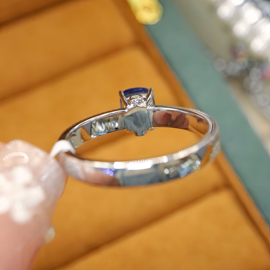 14k Gold 1.54 Ctw Natural Sapphire & Diamond Ring - 4