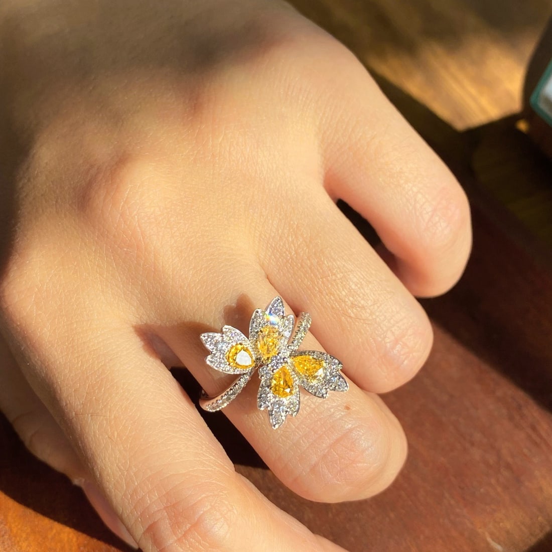 14k Gold 1.31 Ctw Natural Yellow Diamond & Diamond Ring - 4