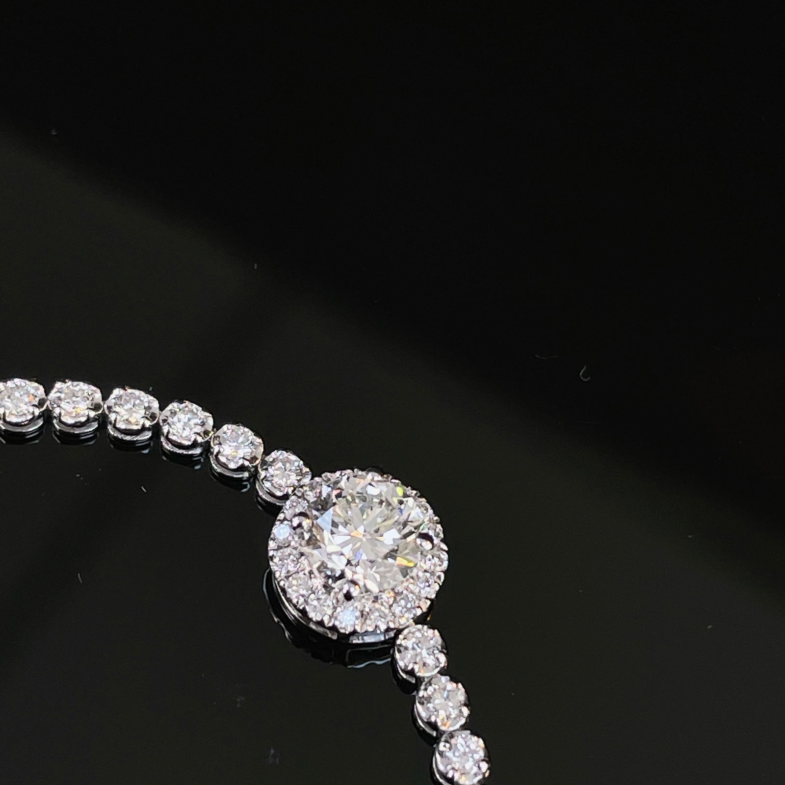 14k Gold 1.50 Ctw Natural H Diamond Bracelet - 2