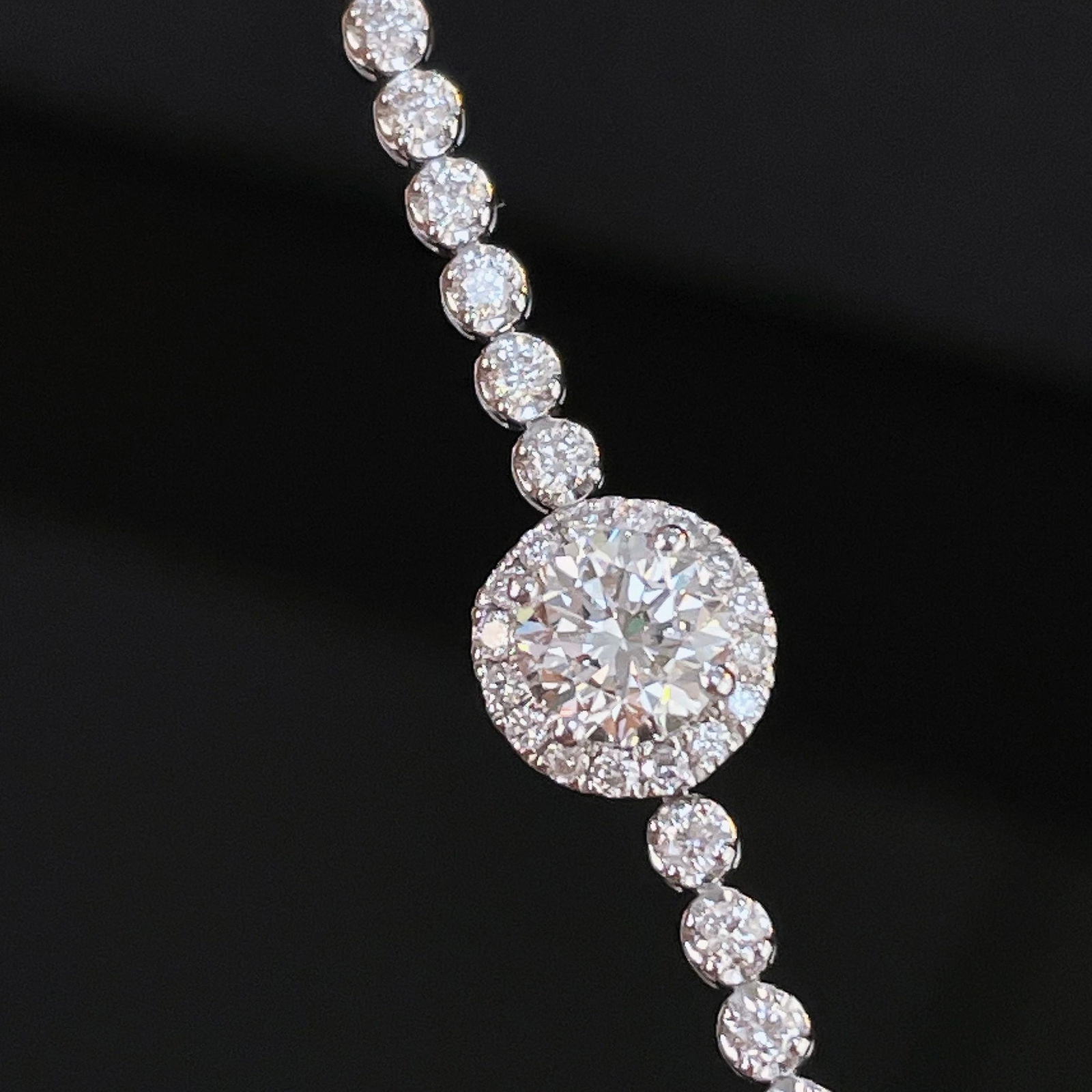 14k Gold 1.50 Ctw Natural H Diamond Bracelet - 7