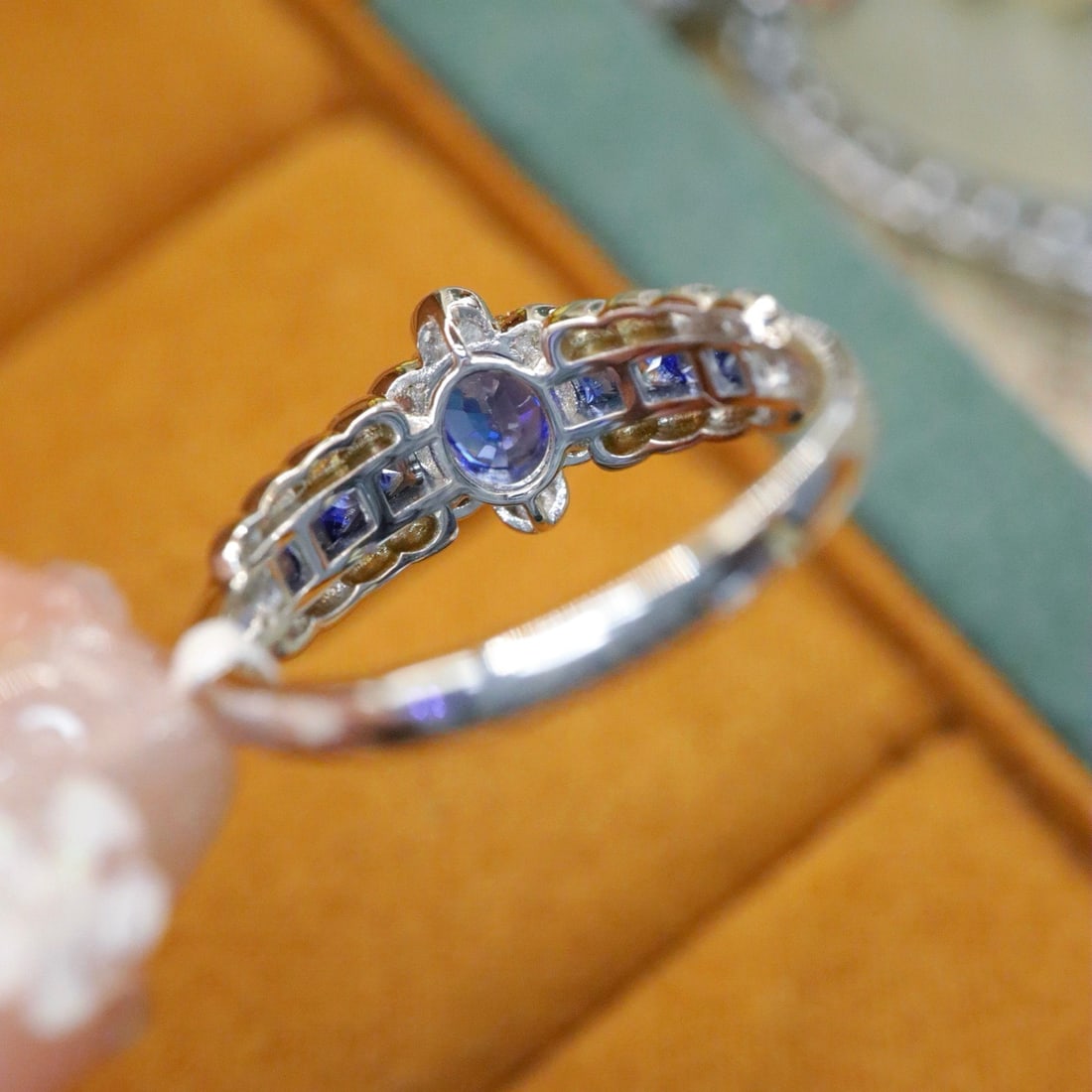 14k Gold 1.11 Ctw Natural Sapphire & Diamond Ring - 5