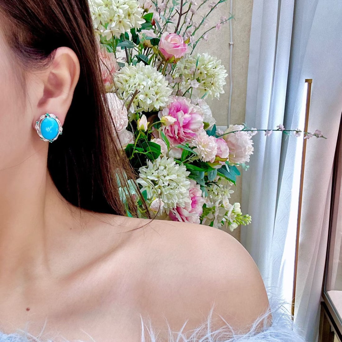 14k Gold 9.37 Ctw Natural Blue Turquoise & Emerald Earrings - 4