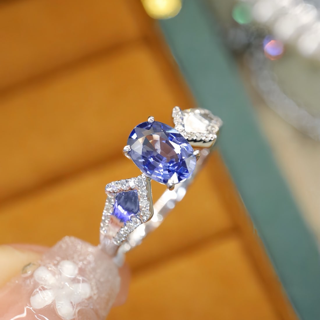 14k Gold 1.25 Ctw Natural Sapphire & Diamond Ring - 5