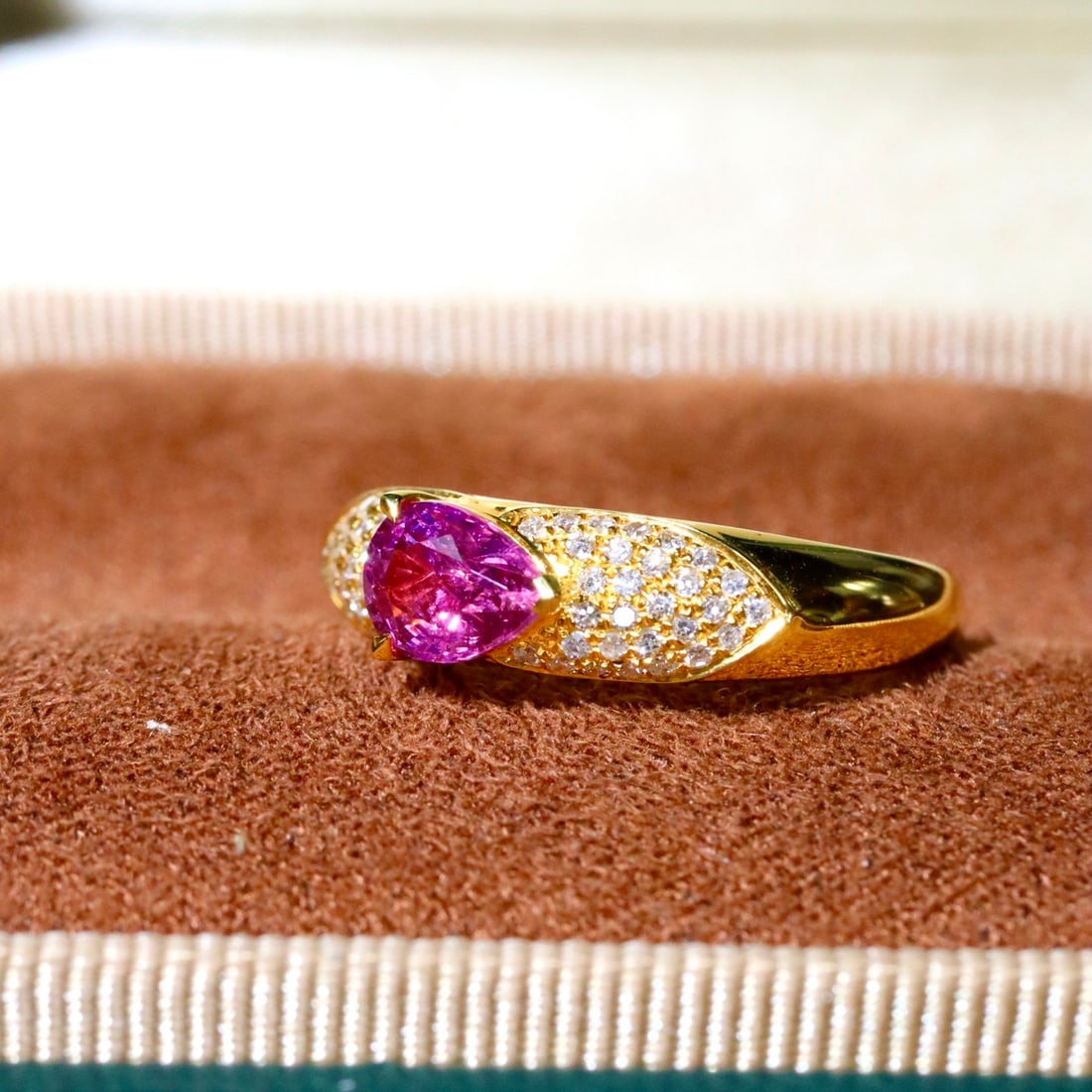 14k Gold 1.23 Ctw Natural Ruby & Diamond Ring - 2