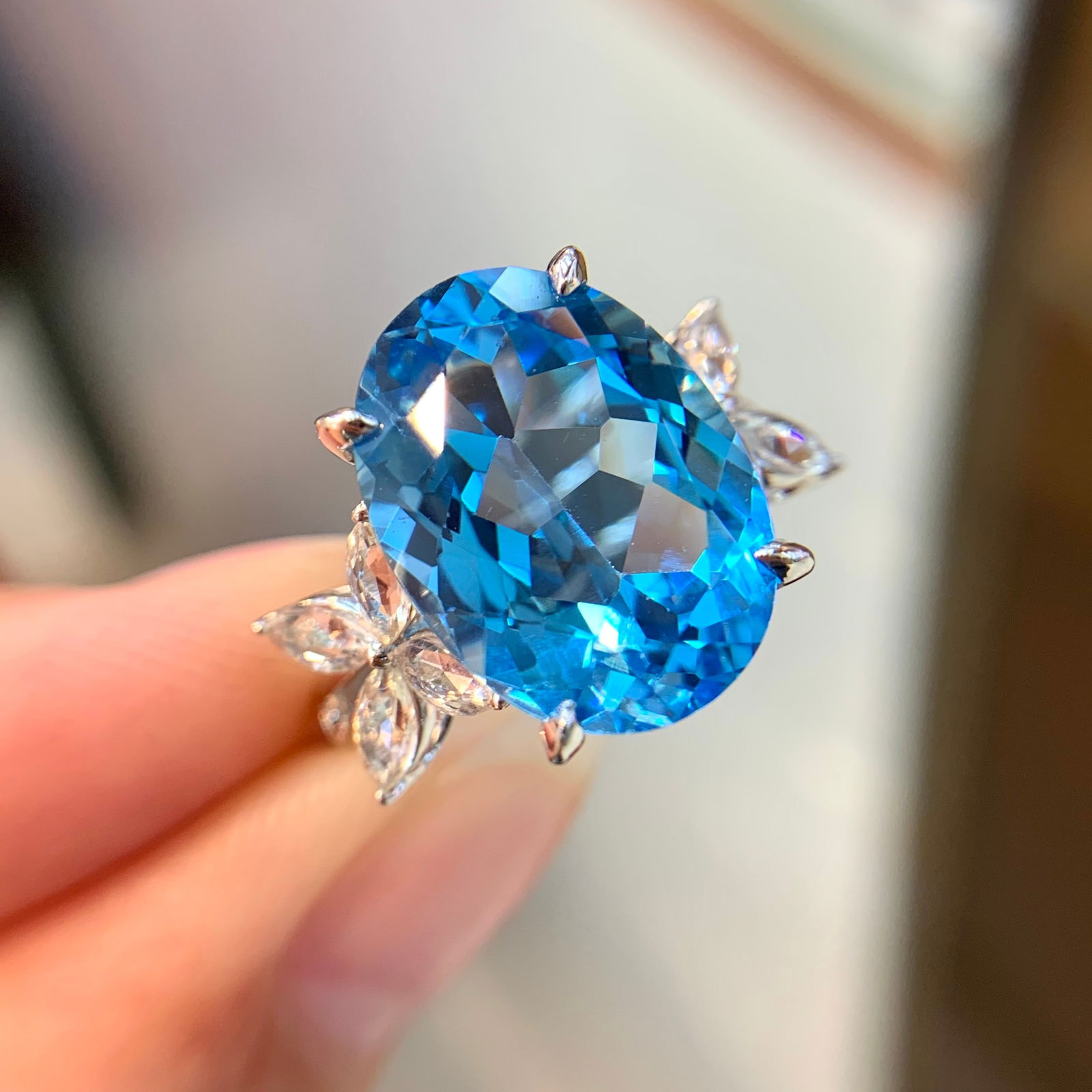 14k Gold 13.31 Ctw Natural Topaz & Sapphire Ring - 5