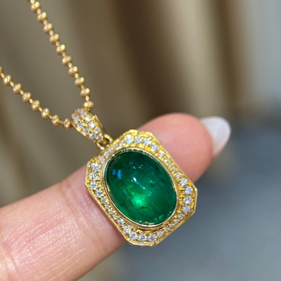 14k Gold 4.65 Ctw Vivid Green Natural Emerald & Diamond Pendant( Without Chain ) - 3