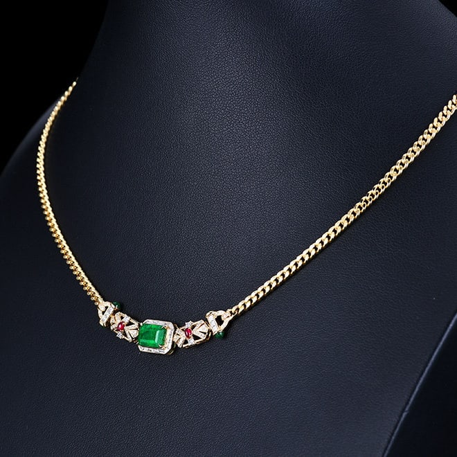 14k Gold 2.83 Ctw Vivid Green Natural Emerald & Diamond Necklace - 3