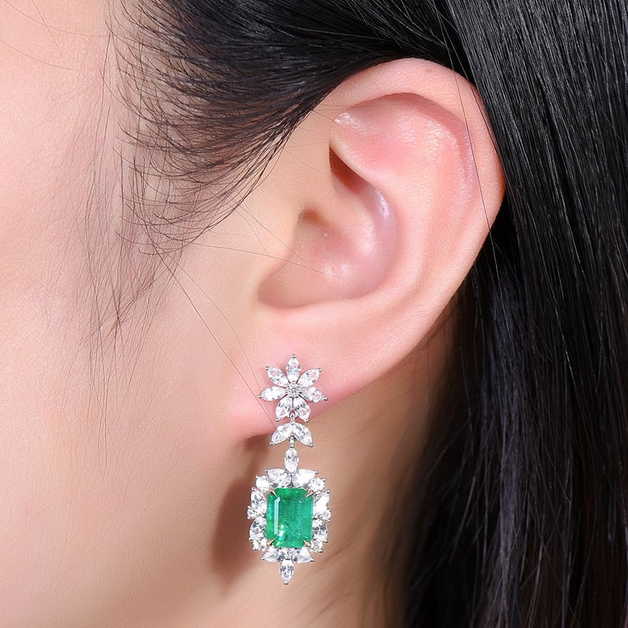 14k Gold 7.42 Ctw Natural Emerald & Sapphire Earrings - 6